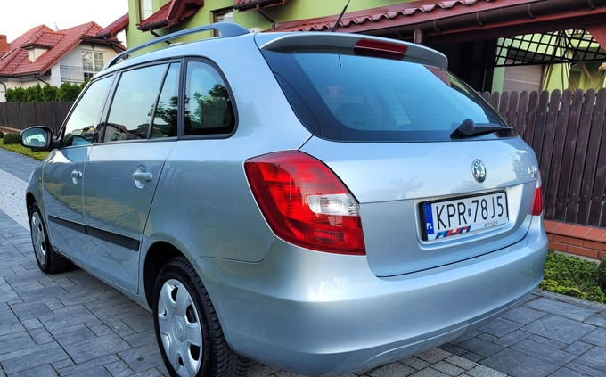 Skoda Fabia cena 16900 przebieg: 149380, rok produkcji 2008 z Skarszewy małe 191